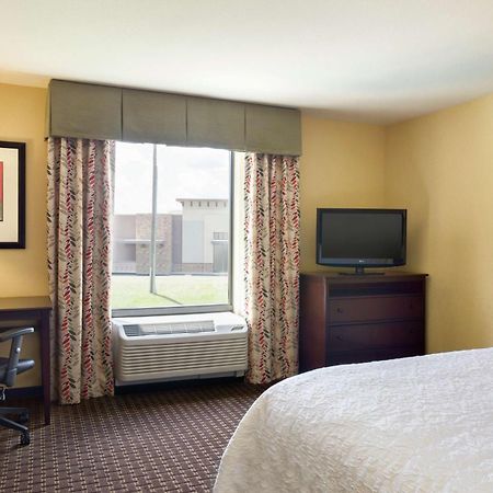 Hampton Inn & Suites פרטוויל מראה חיצוני תמונה
