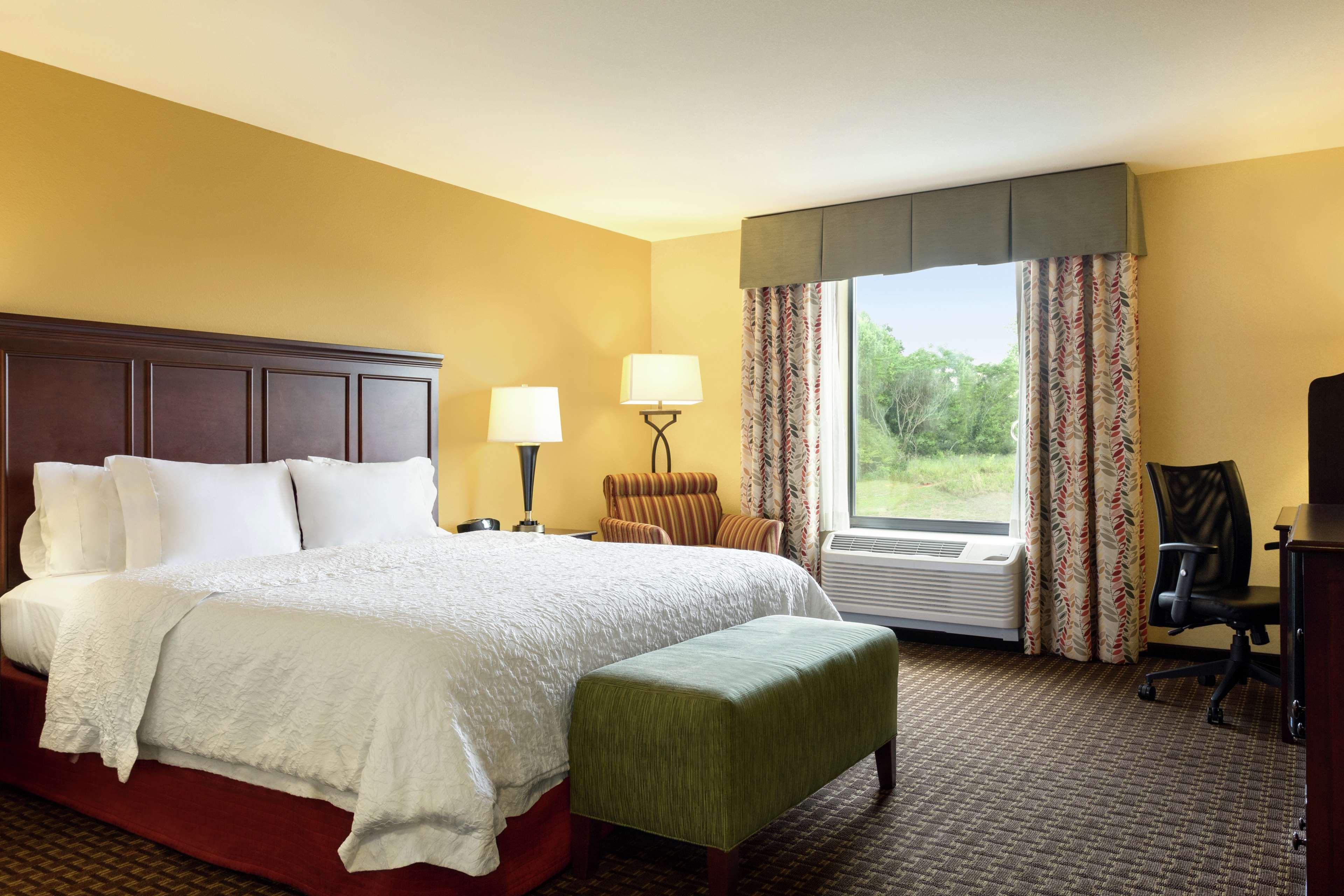 Hampton Inn & Suites פרטוויל מראה חיצוני תמונה
