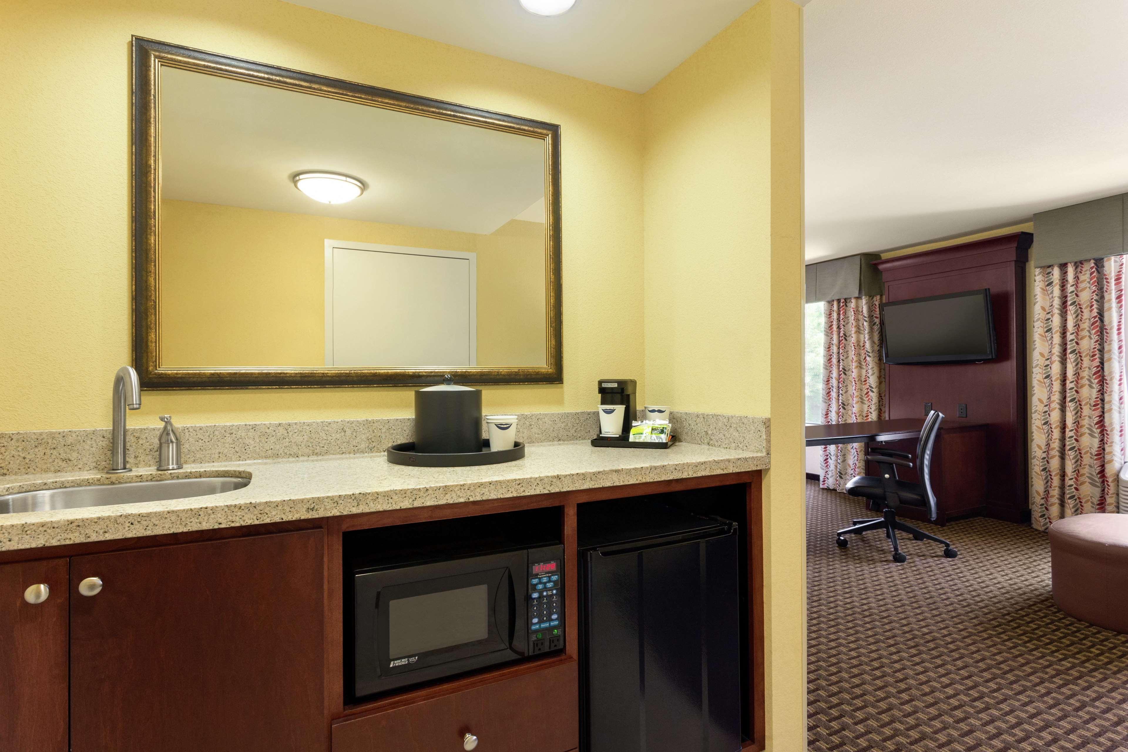 Hampton Inn & Suites פרטוויל מראה חיצוני תמונה