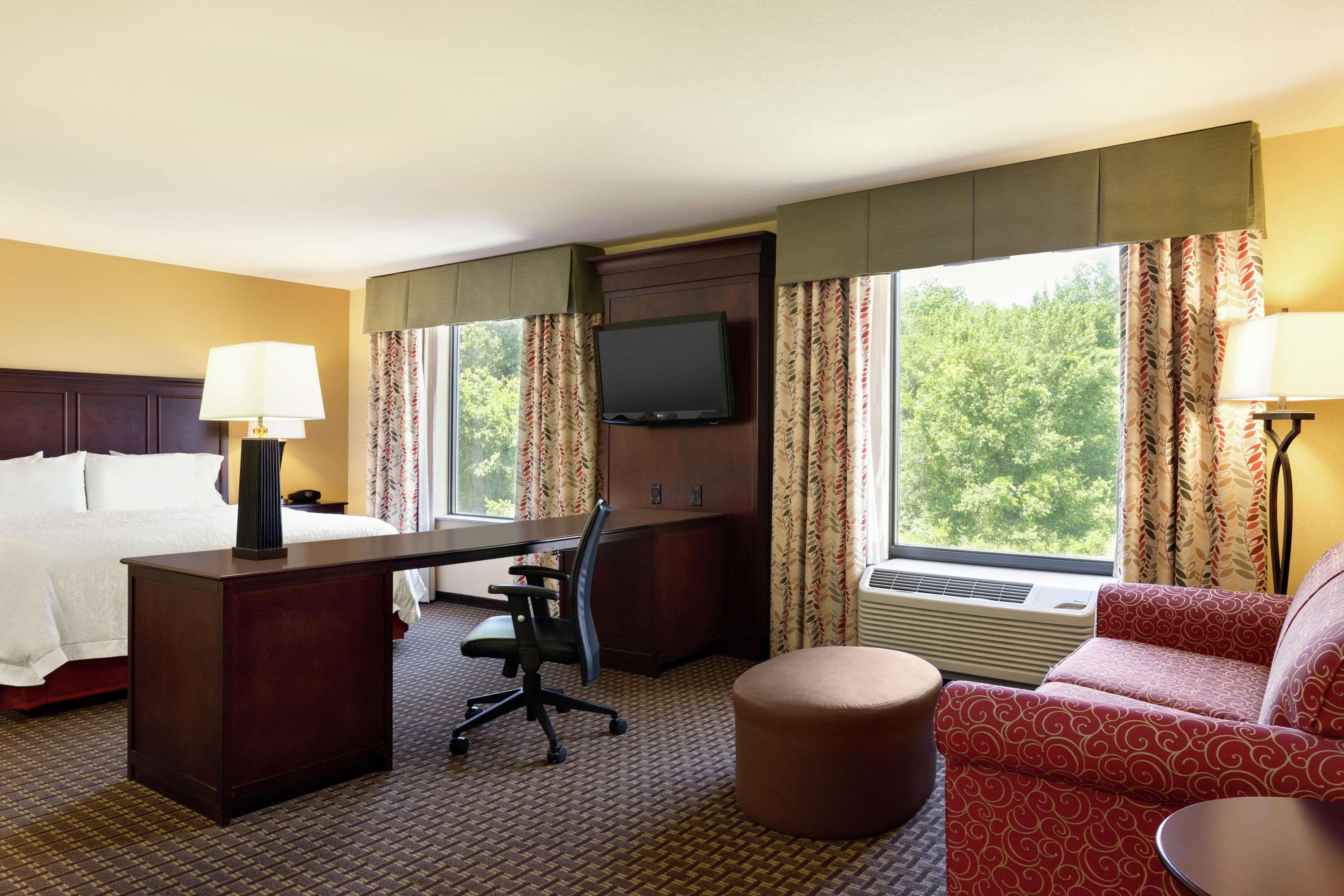 Hampton Inn & Suites פרטוויל מראה חיצוני תמונה