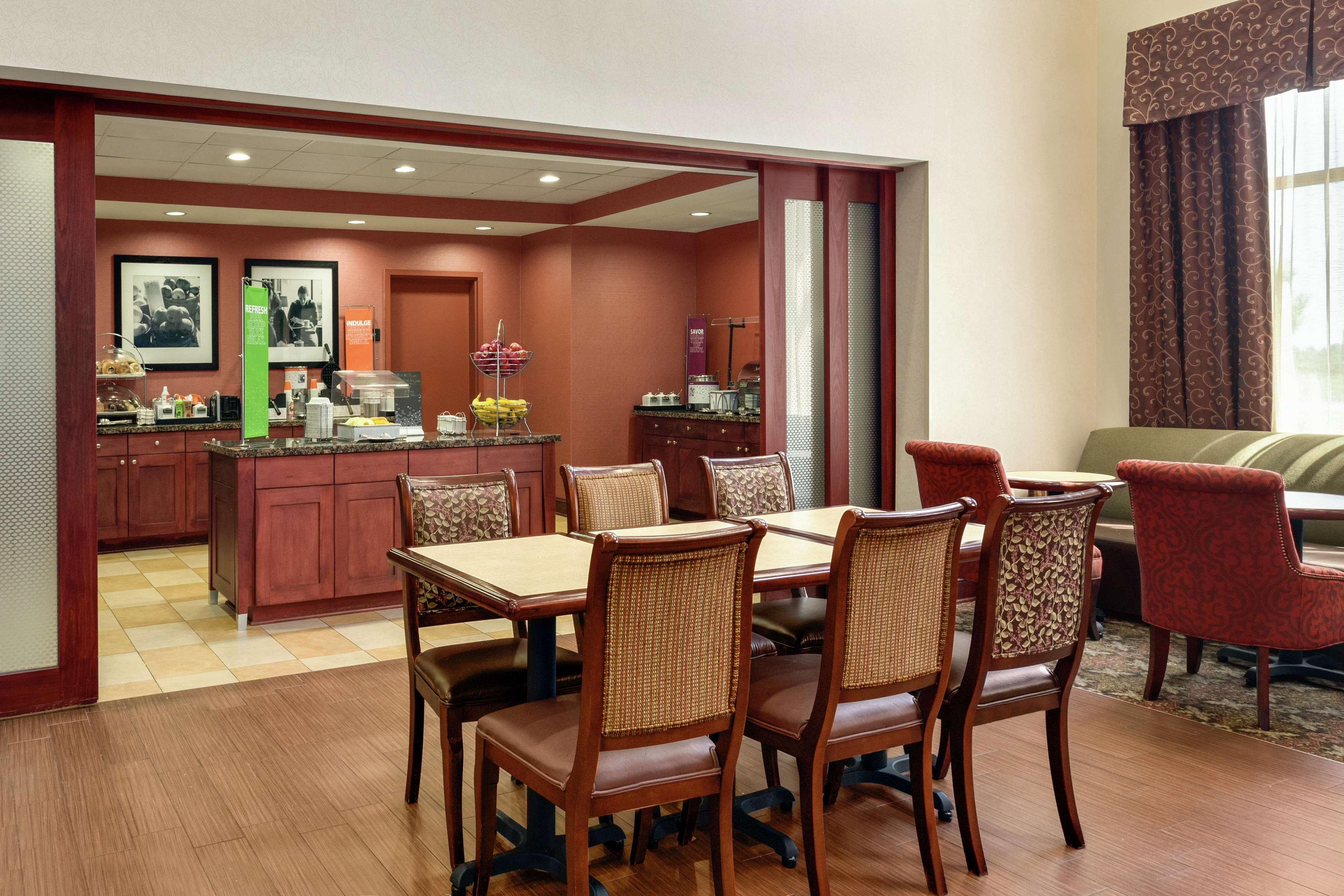 Hampton Inn & Suites פרטוויל מראה חיצוני תמונה