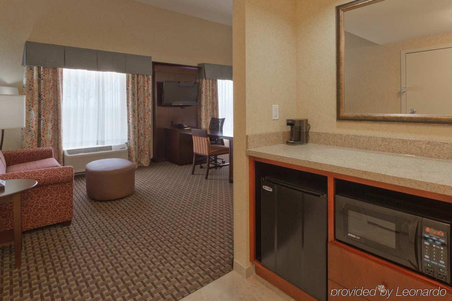 Hampton Inn & Suites פרטוויל מראה חיצוני תמונה